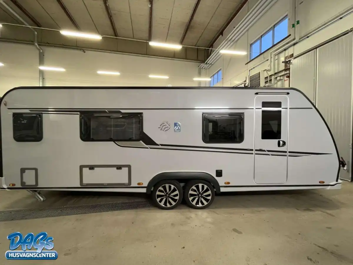 Knaus Südwind 650 PEB — Husvagn