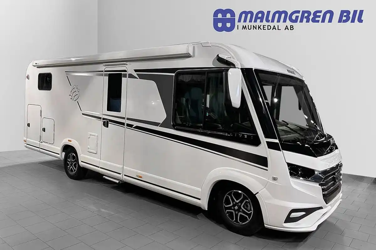 Knaus L!VE I 700 MEG — Helintegrerad