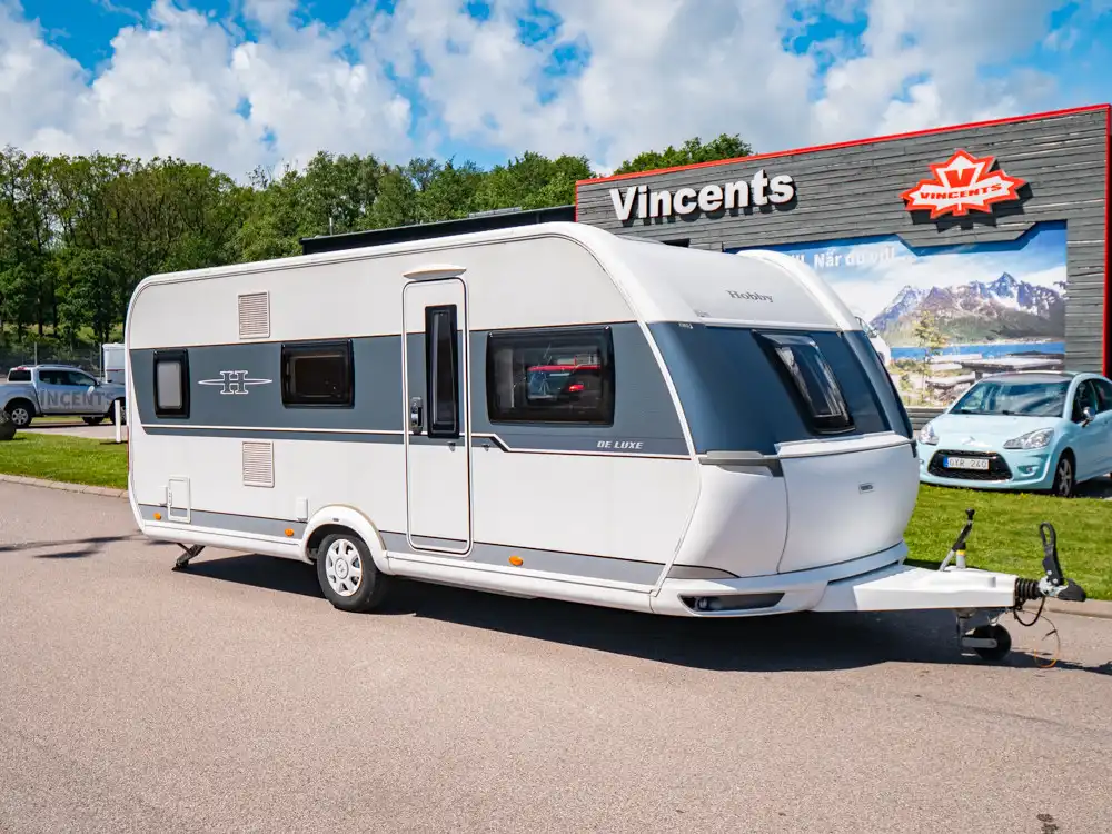 Hobby-545 KMF DE LUXE *Barnkammare *Truma-(2019) — Våningssäng