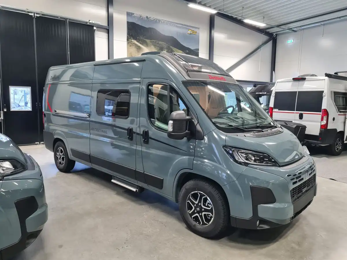 Dethleffs GlobeTrail 600 ER — Plåtis