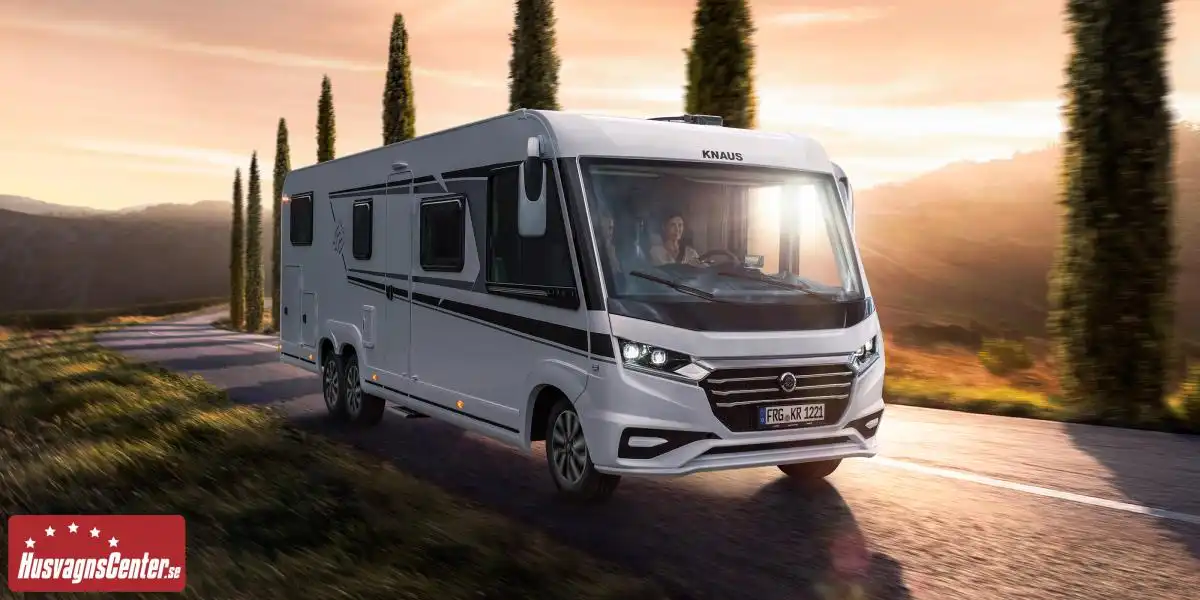 Knaus L!VE I 900 LEG — Helintegrerad