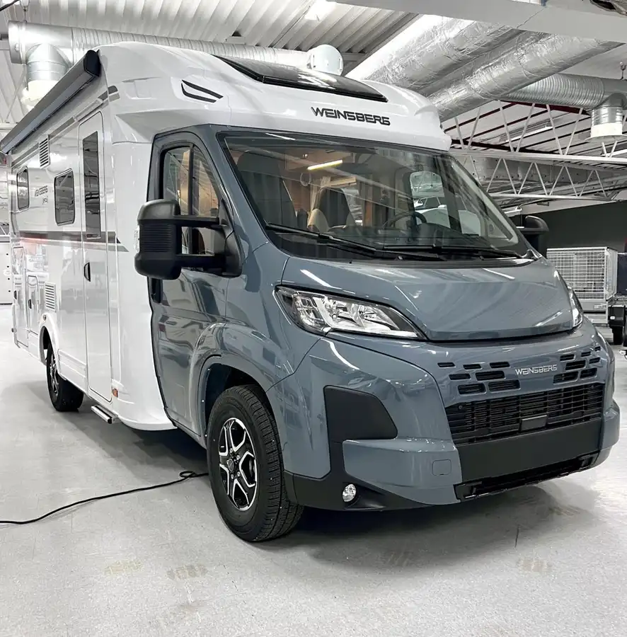 Weinsberg CaraSuite 650 MEG Edition Spicy — Halvintegrerad