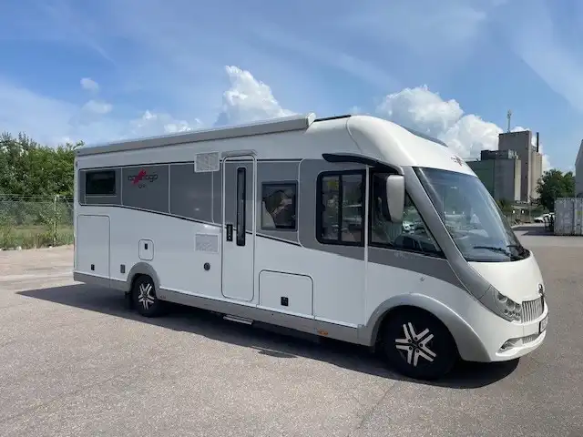 Carthago E-LINE I 51 — Helintegrerad