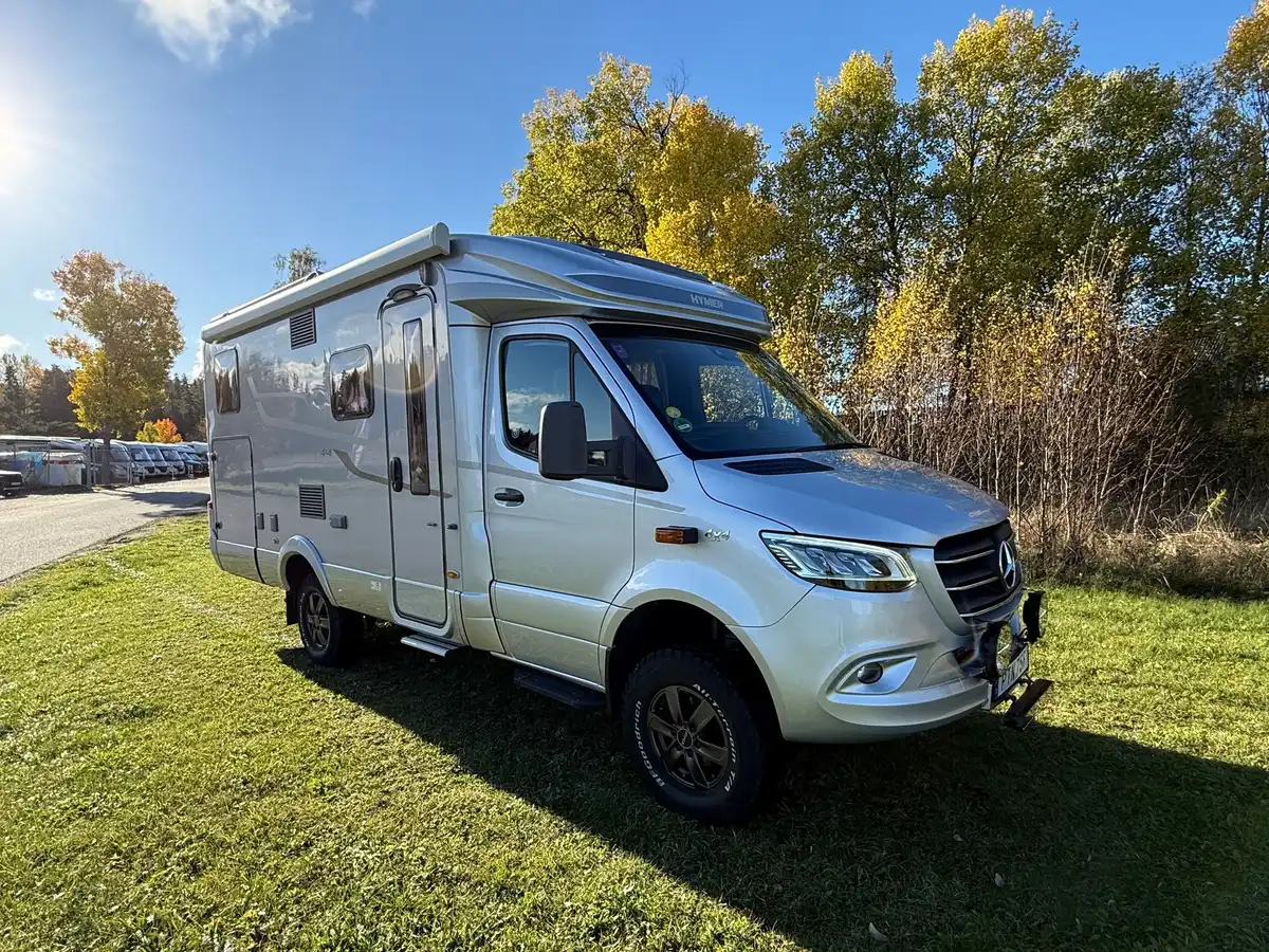 HYMER ML-T 580 4x4 — Halvintegrerad