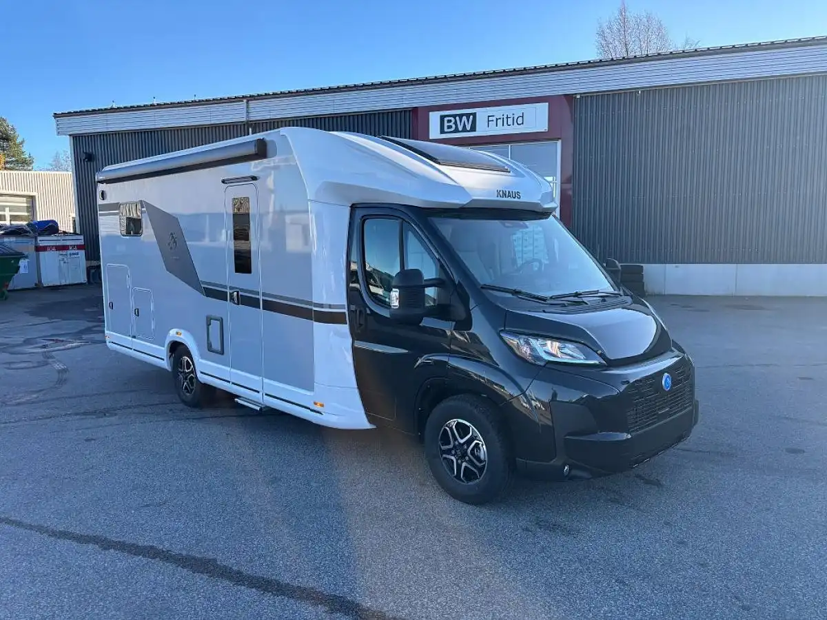 Knaus L!ve Wave 700 MEG Platinum Selection — Halvintegrerad